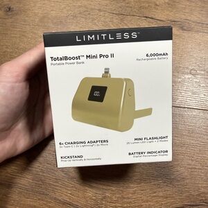 TotalBoost Mini Pro II Portable Power Bank - Gold